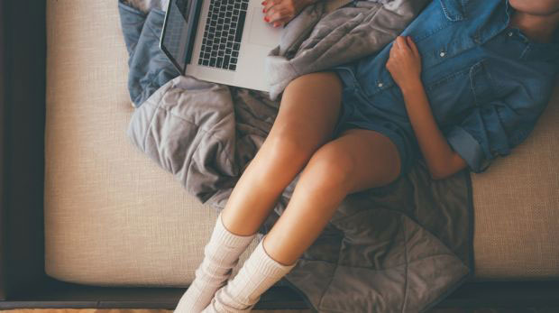 Online friendship topic